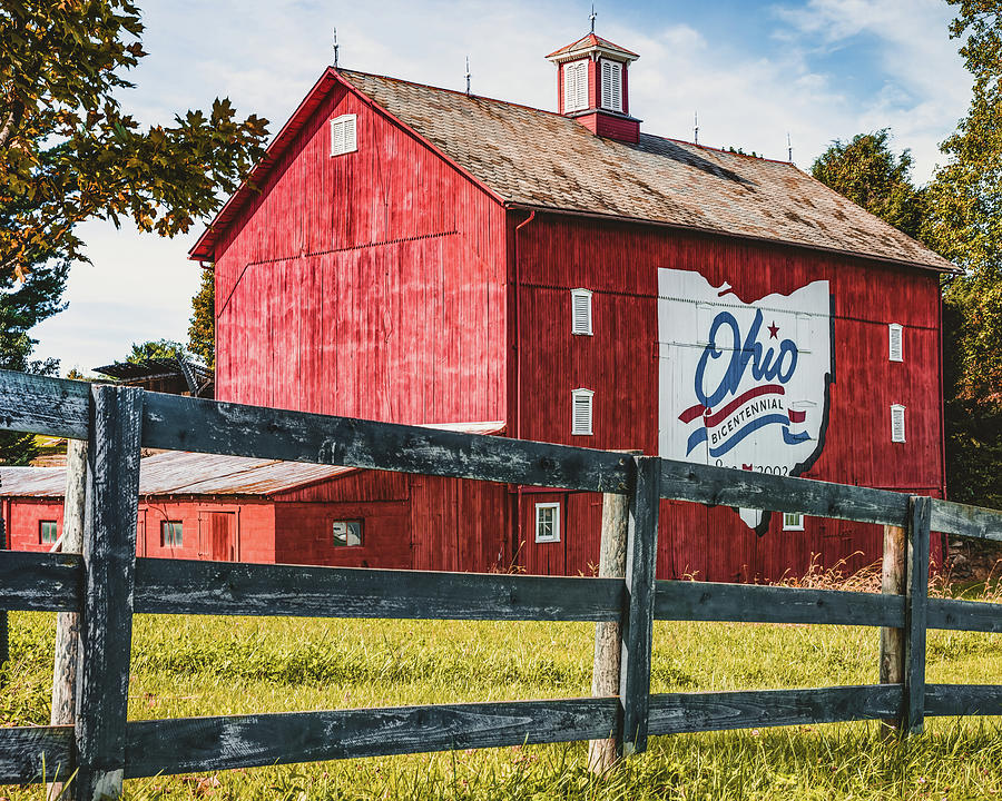 Vintage Red Bicentennial Barn Of Delaware County Ohio Photograph by Gregory Ballos