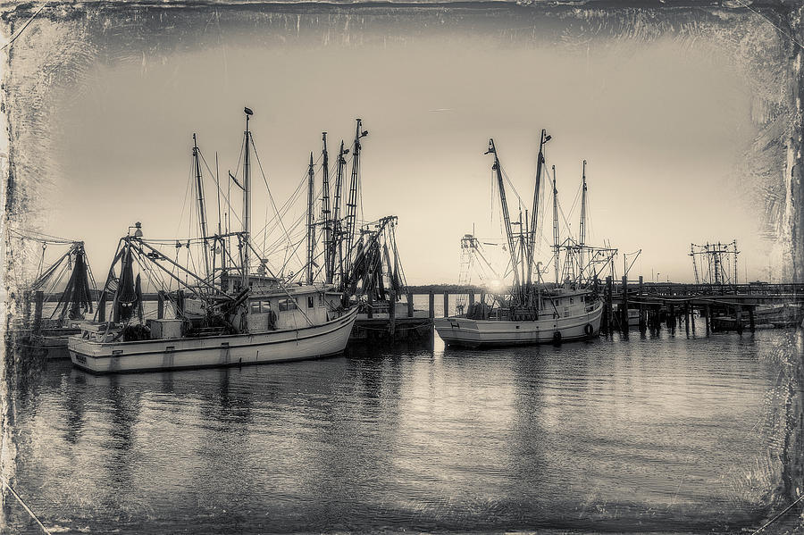 Vintage Shrimp Boats - Port Royal Photograph by Steve Rich - Pixels