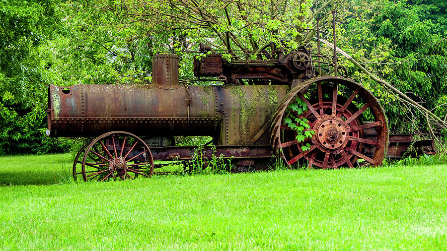 Vintage Steam Tractor Photograph by Cathy Kovarik