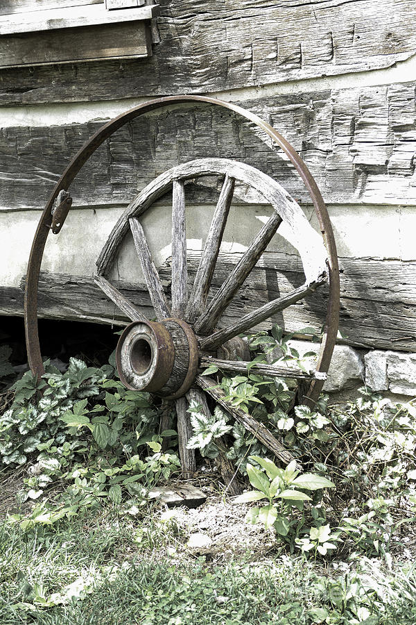 Wagon wheel broken Photograph by Bentley Davis