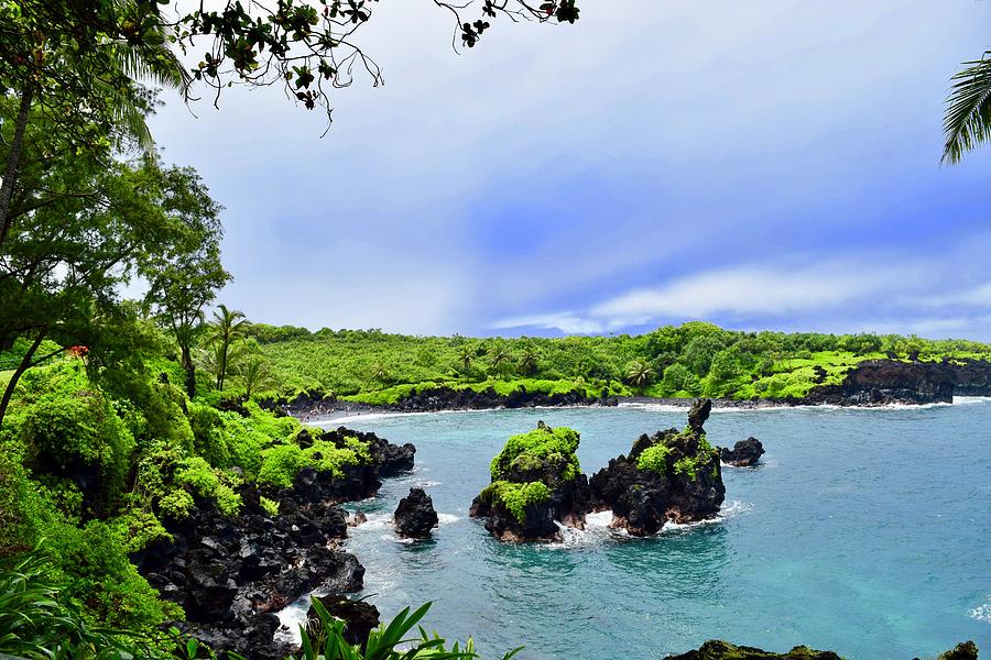 Waianapanapa State Park ,Hana,Maui Photograph by Bnte Creations