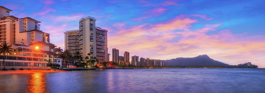 Waikiki Sunrise Hawaii OP2022 Photograph by Brian Ellis - Pixels