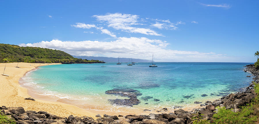 Waimea Bay Panorama by Erik Kabik Photograph by Erik Kabik - Pixels