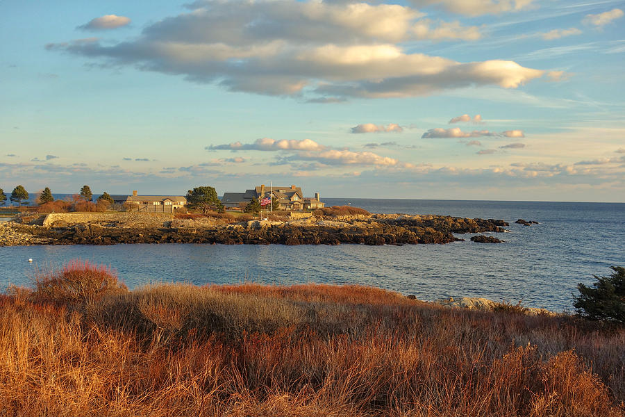 Walkers Point Kennebunkport Maine Photograph by Russel Considine