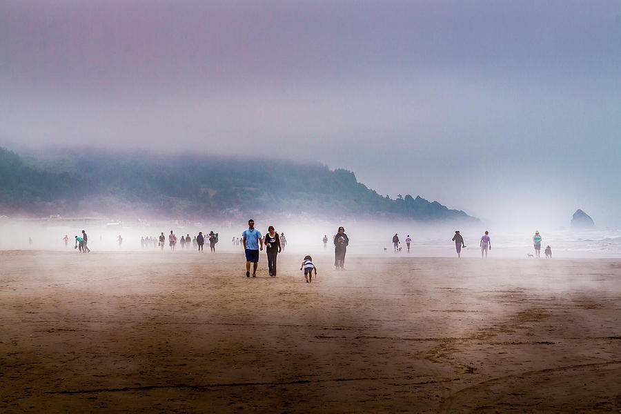 Walking Cannon Beach Photograph by David Patterson