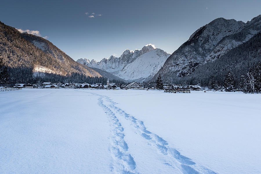 Walking through the winter wonderland Photograph by Wolfgang Stocker