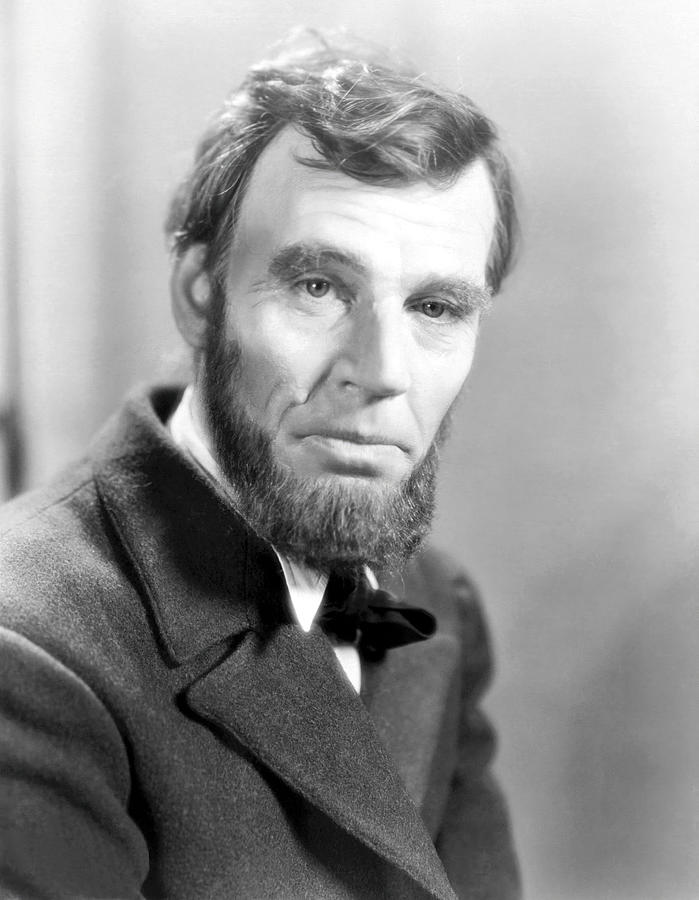 WALTER HUSTON in ABRAHAM LINCOLN -1930-, directed by D. W. GRIFFITH. Photograph by Album