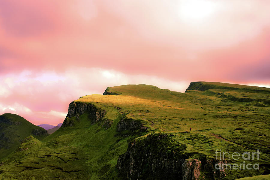 Wanderlust - The Quiraing, Scotland Photograph by Josef Chen - Pixels