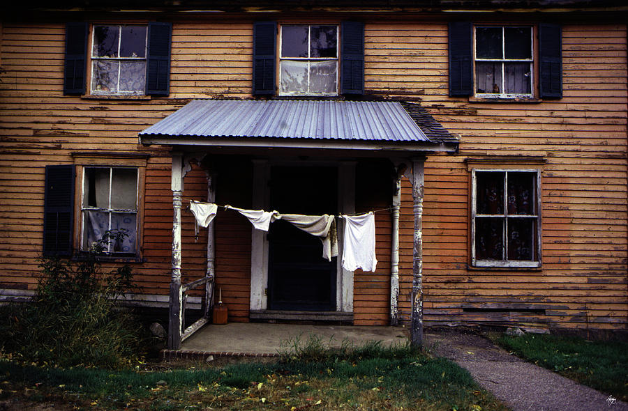 Washday Tamworth, New Hampshire Photograph by Wayne King