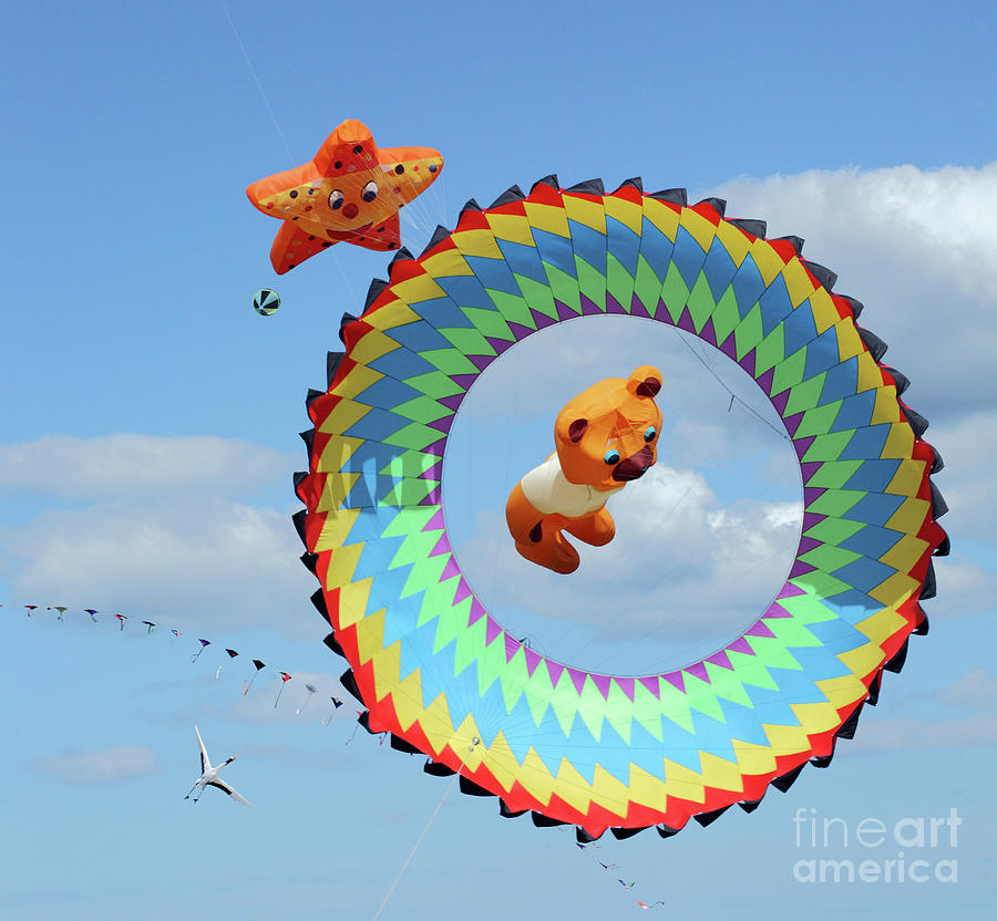 Washington Kite Festival Photograph by Bryan Attewell
