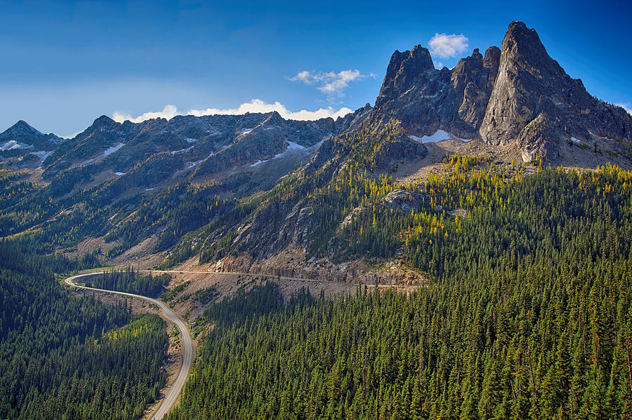 Washington Pass Overlook Photograph by Paul Tharian