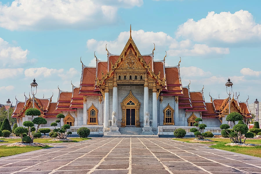 Wat Benchamabophit Temple Photograph