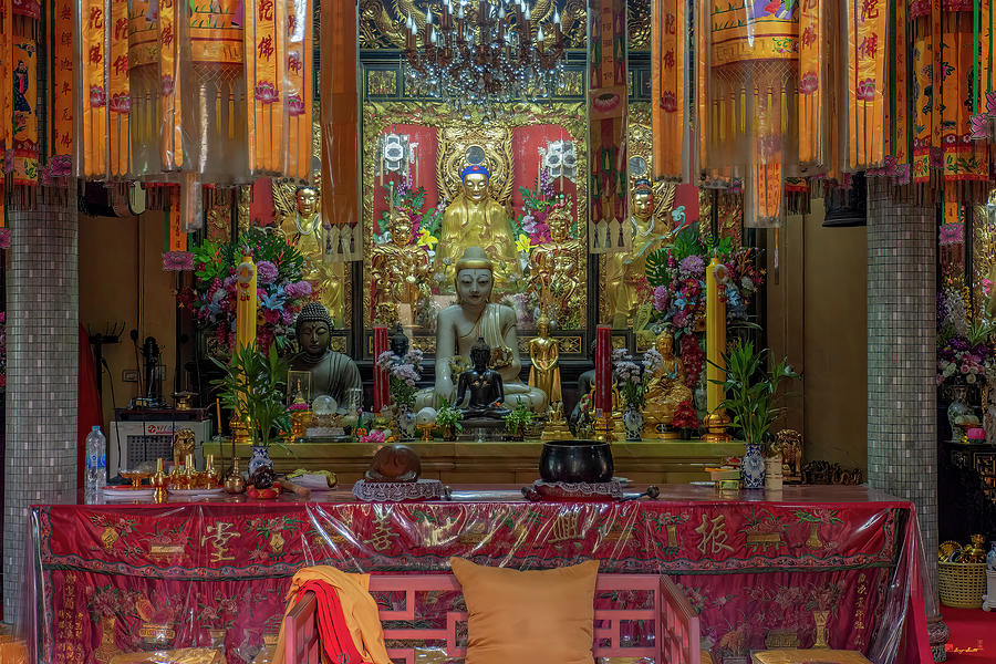 Wat Chaimongkol Thai-Chinese Shrine Main Altar DTHB2258 Photograph by Gerry Gantt