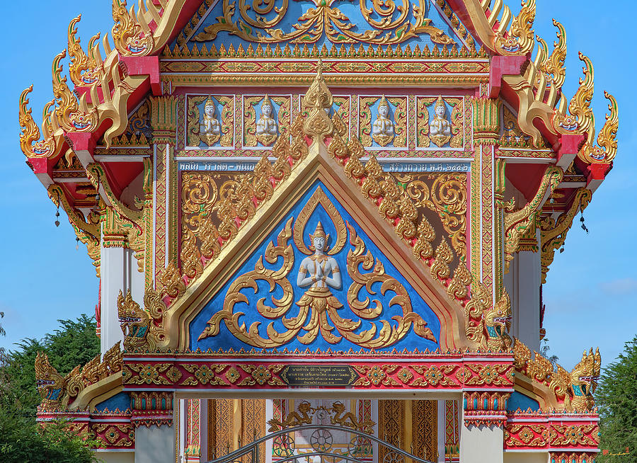 Wat Hua Sapan Phra Ubosot Wall Gate DTHNR0419 Photograph by Gerry Gantt
