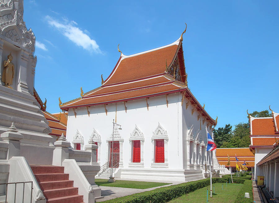 Wat Mahathat Yuwaratrangsarit Mondop Phrathat DTHB1367 Photograph by Gerry Gantt