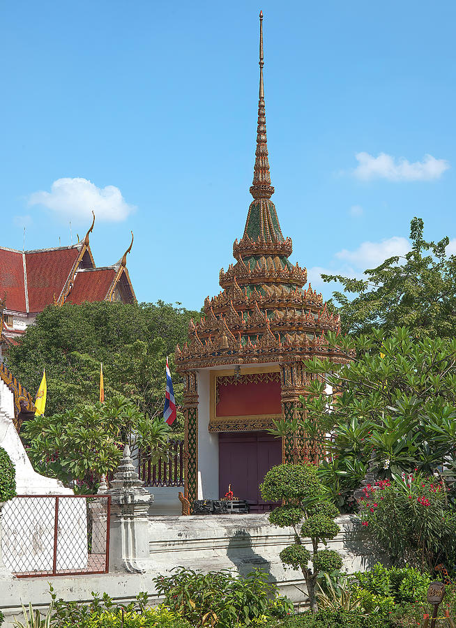 Wat Rakhang Khositaram Phra Ubosot Gate DTHB1385 Photograph by Gerry Gantt