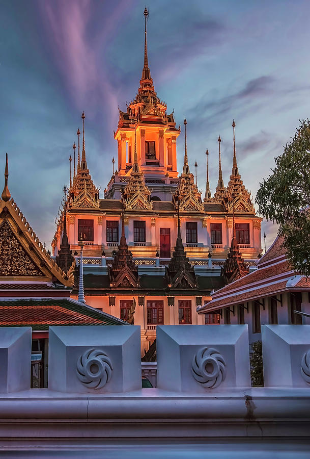 Wat Ratchanatdaram Photograph