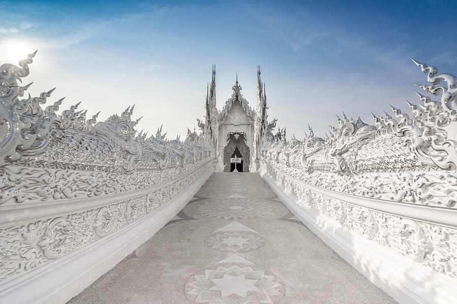 Wat Rong Khun Photograph by Lifeispixels