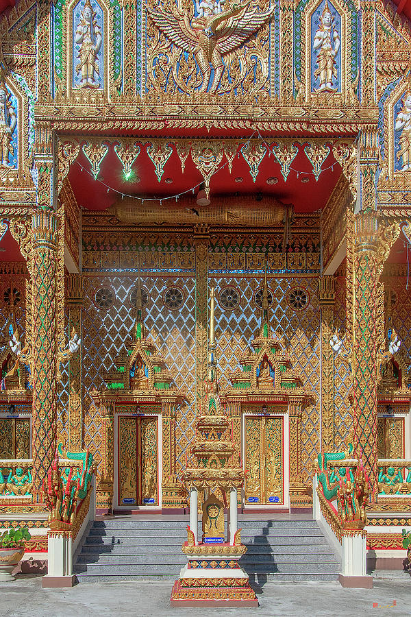Wat Si Saeng Thong Phra Ubosot Entrance DTHU1448 Photograph by Gerry Gantt
