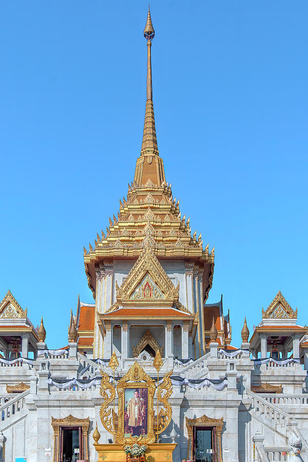 Wat Traimit Phra Maha Mondop of the Golden Buddha DTHB2285 Photograph by Gerry Gantt