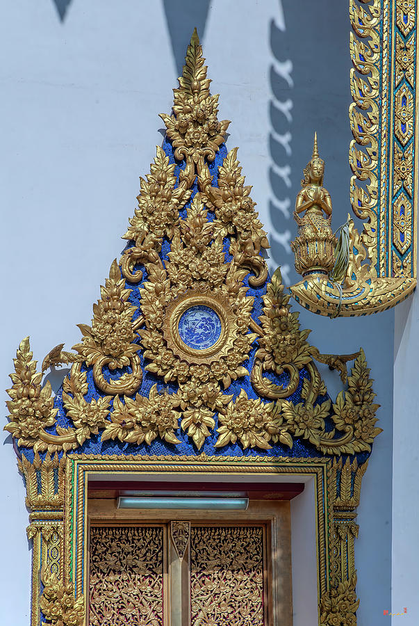Wat Uthai Tharam Phra Ubosot Door Lintel DTHB2182 Photograph by Gerry Gantt
