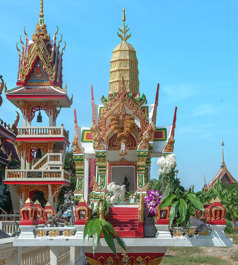 Wat Yai Sawang Arom Spirit House DTHNB0053 Photograph by Gerry Gantt