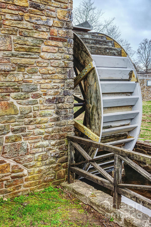 Water Wheel At Edwards Mill Photograph by Jennifer White