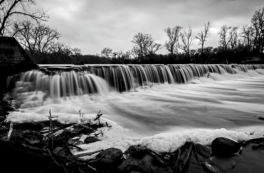 Waterfall on Salt Creek Photograph by Sven Brogren