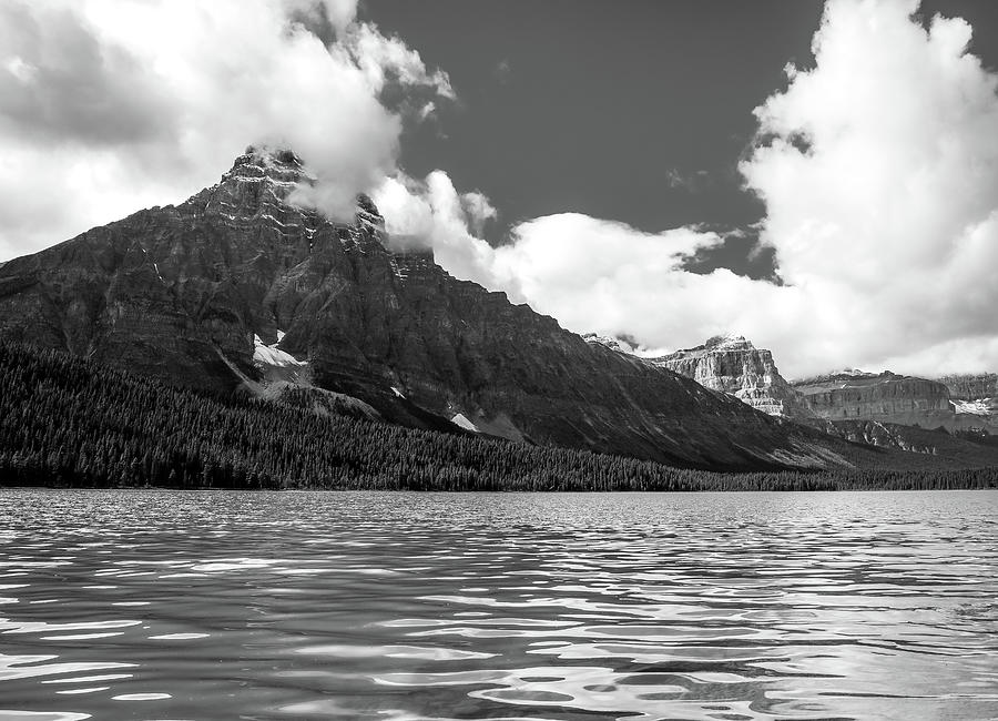 Banff National Park Photograph - Waterfowl Lake Black And White by Dan Sproul