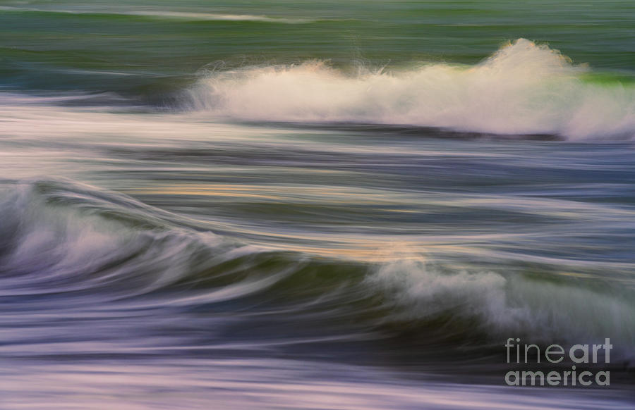 Waves Rushing In Photograph by Mike Reid