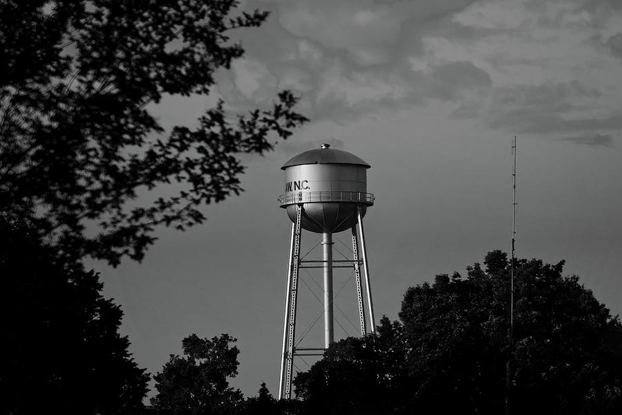 Waxhaw water tower from northeast view Photograph by Daniel Brinneman
