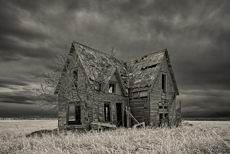 Weathered and Worn but Still Proud - Abandoned rural home on ND Prairie Photograph by Peter Herman
