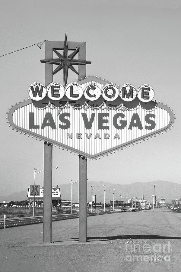 Welcome to Las Vegas Sign Original Version 1970 Black and White ...