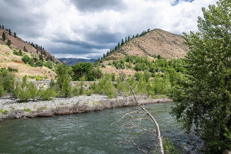 Wenatchee River and Nahahum Canyon Photograph by Tom Cochran
