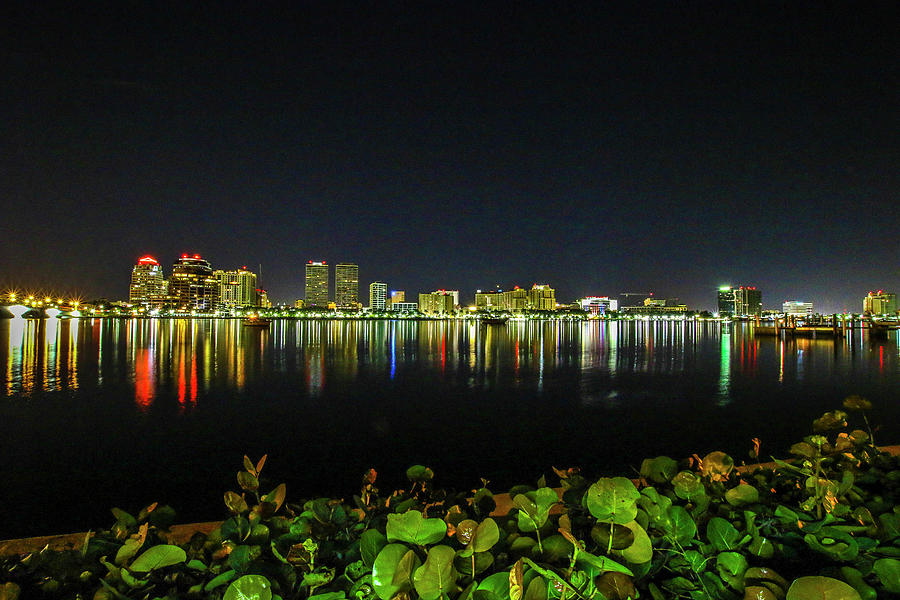 West Palm Beach Skyline #1 Photograph by Tom Claud