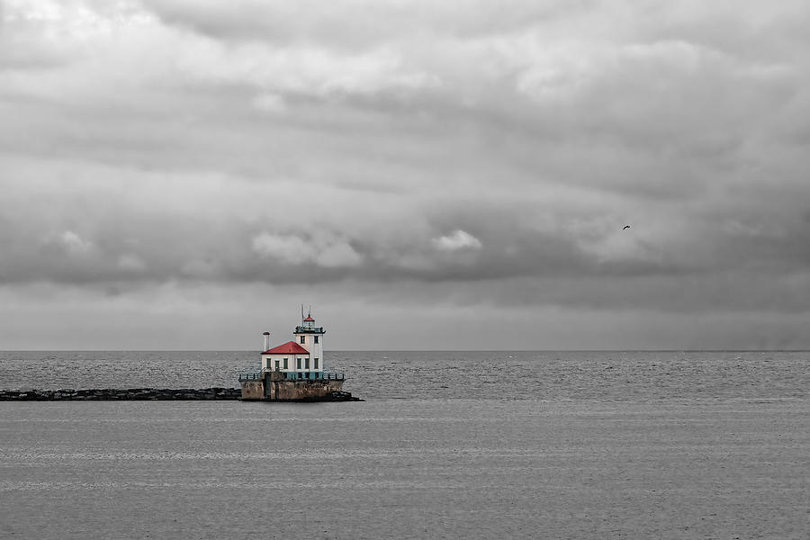 West Pierhead Lighthouse Photograph by Rod Best