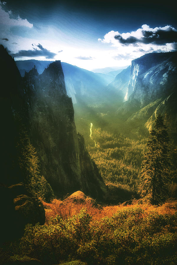West Yosemite Valley Light Photograph by Lawrence Knutsson