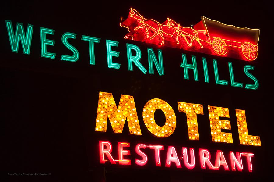 Western Hills Motel Route 66 Arizona Photograph by Mark Valentine