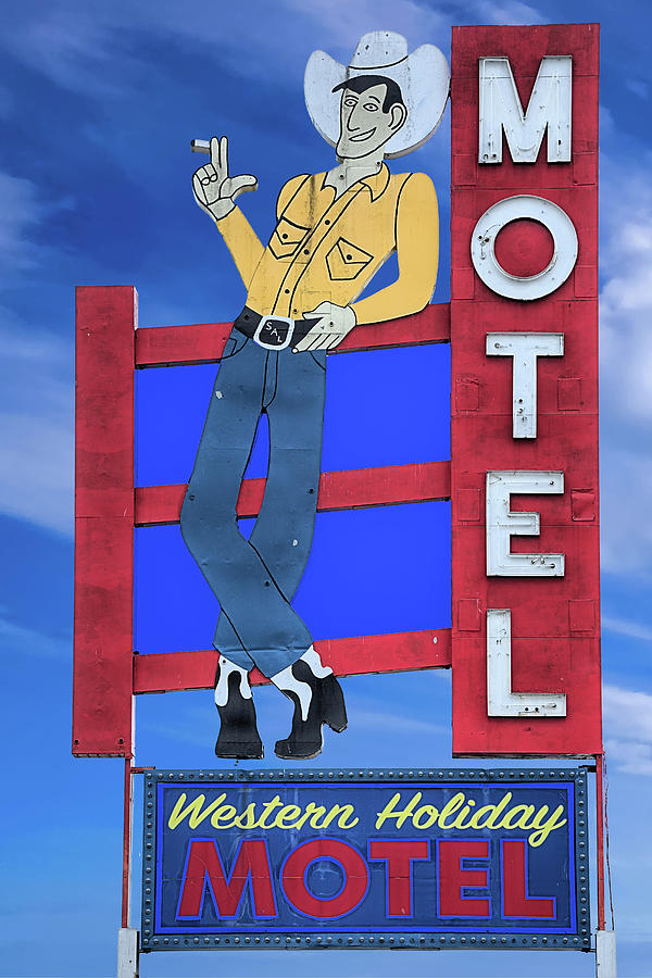 Western Holiday Motel Photograph by JC Findley