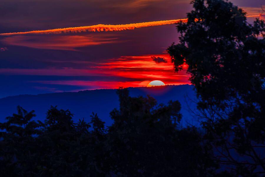 Sunset Photograph - Western Horizon by Eliseo Rosario