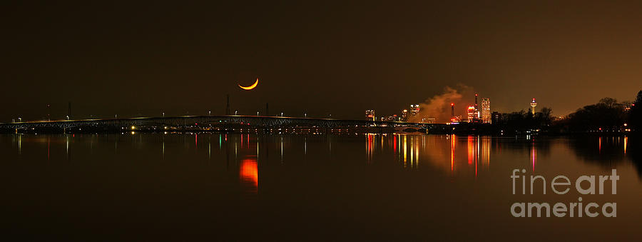 Western New York Moonset on the Upper Niagara Photograph by fototaker Tony