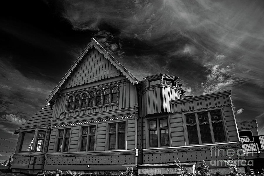 Weyerhaeuser office building Photograph by Randy D Morrison - Fine Art ...