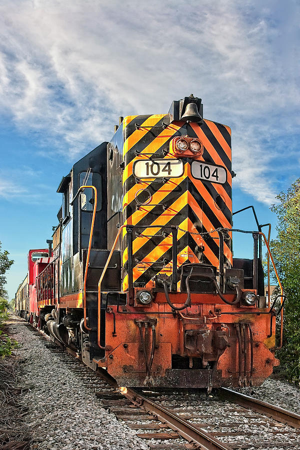 Transportation Photograph - Wheeling And Lake Erie Train by Marcia Colelli