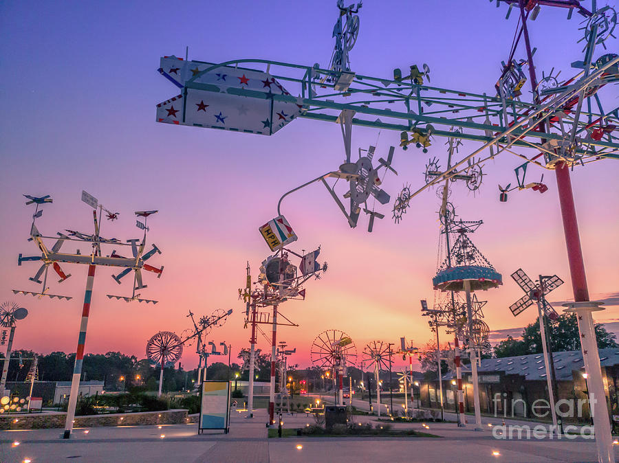 Whirligig Park Sunset Photograph by Darrell Foster