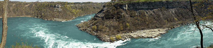 Whirlpool Rapids on the Niagara River - Fine Art Print Photograph by Kenneth Lane Smith
