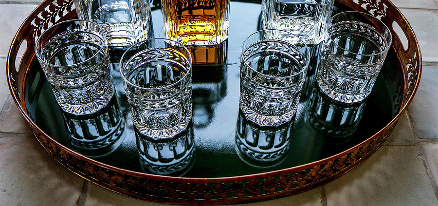 Whiskey decanter and glasses on a tray Photograph by Phil Cardamone