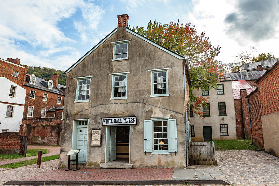 White Hall Tavern Photograph by Chris Spencer