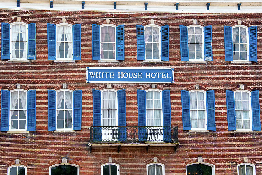 White House Hotel Photograph