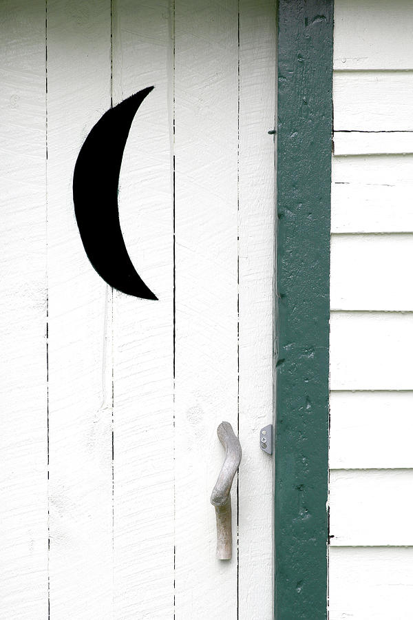 White Outhouse Door Photograph by Linda Buckman - Fine Art America