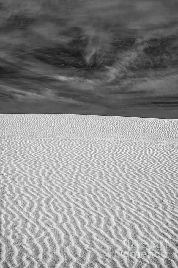 National Parks Photograph - White Sands National Park with Wispy Clouds 2 by Bob Phillips